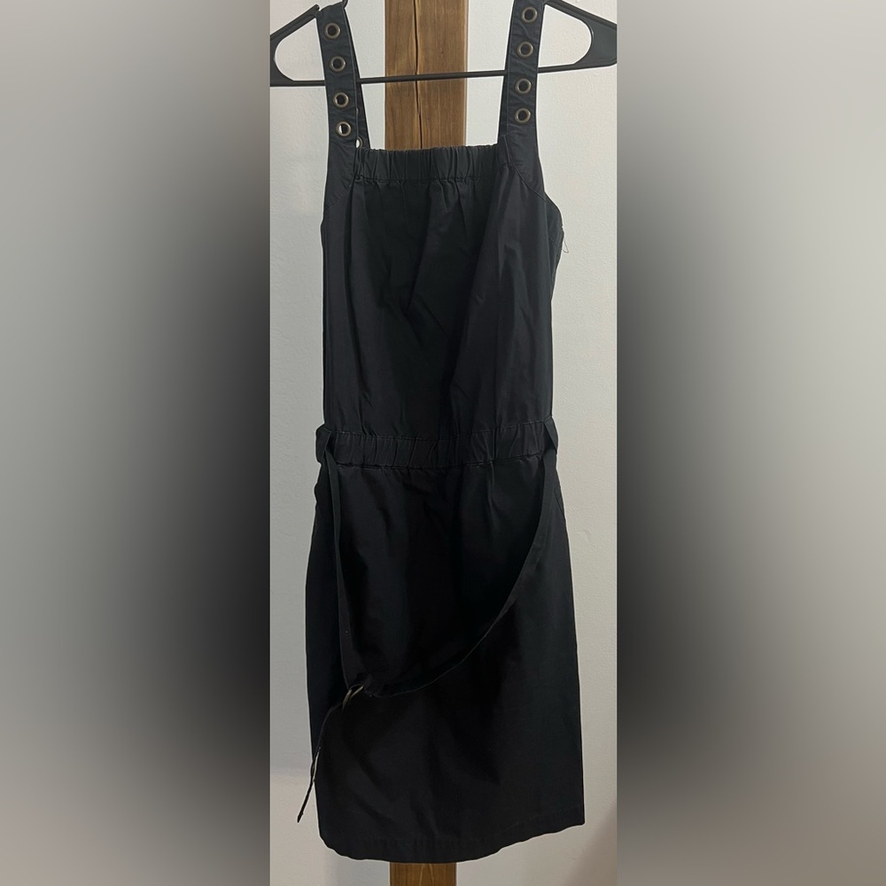 Converse‎ dress